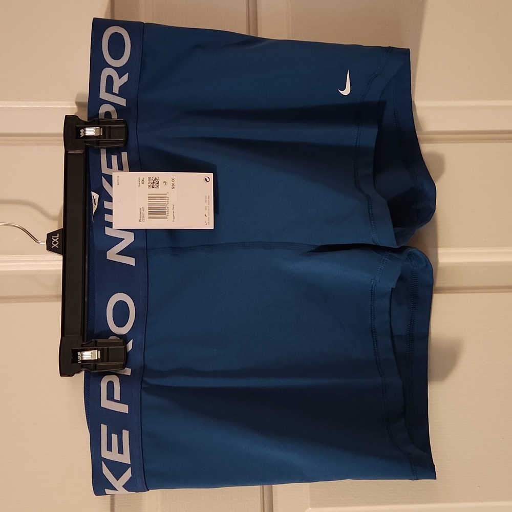 NEW! NIKE PRO SHORTS, DRI FIT, SIZE XXL